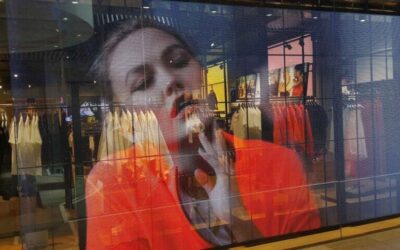 How To Choose The Right Digital Signage Screen?
